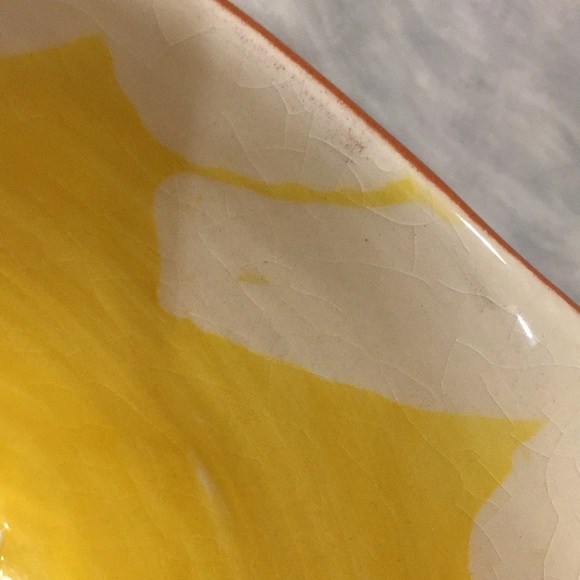 Crate & Barrel Sunflower Juicing Bowl glazed Ceramic Portugal NWT 7.5”x6.5” - Picture 14 of 16